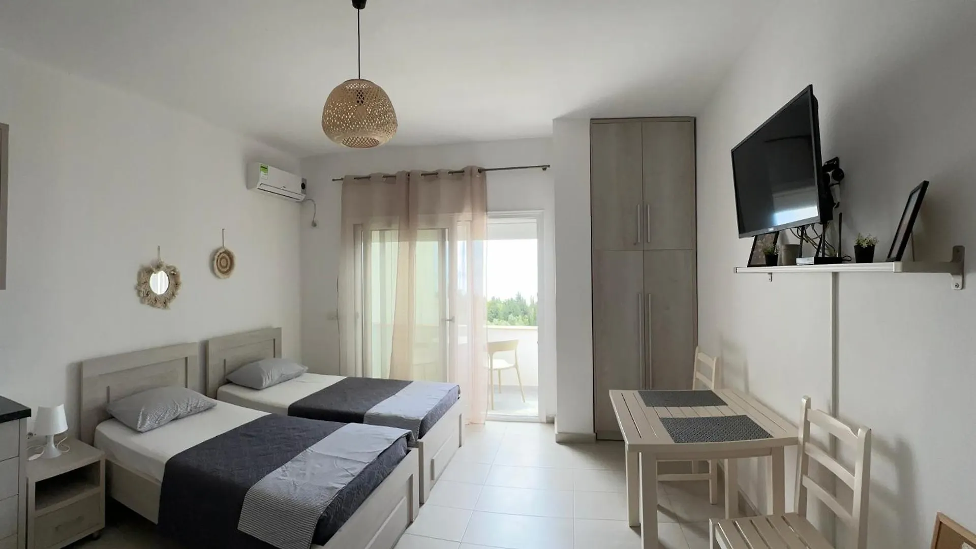 Διαμέρισμα Doras Room Dhërmi